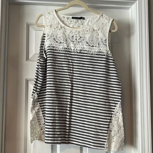 Doe and Rae tank, grey and lace